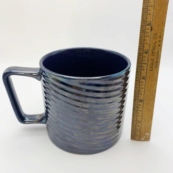 Starbucks 2020 Iridescent Holiday Luster Swirl 12 oz Ceramic Cup Mug - Picture 5 of 5